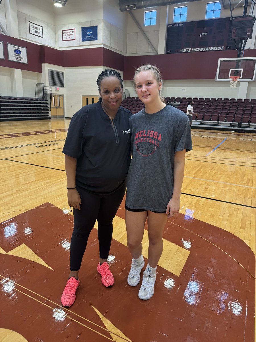 Noelle Pletcher (@noellepletcher) on Twitter photo After a great conversation with <a href="/KendraCoach/">Coach_Kendra</a> Iโm grateful to receive an offer to play basketball at <a href="/SchreinerWBK/">Schreiner Women's Basketball</a>
Thank you for believing in me Coach Kendra!
All glory to God!
<a href="/CoachRutan/">Coach Ru</a> <a href="/Melissa_GBBall/">Melissa Girls Basketball</a> <a href="/CoachARAnderson/">Ashley Anderson</a> <a href="/CoachStinton/">Katie Stinton</a> After a great conversation with <a href="/KendraCoach/">Coach_Kendra</a> Iโm grateful to receive an offer to play basketball at <a href="/SchreinerWBK/">Schreiner Women's Basketball</a>
Thank you for believing in me Coach Kendra!
All glory to God!
<a href="/CoachRutan/">Coach Ru</a> <a href="/Melissa_GBBall/">Melissa Girls Basketball</a> <a href="/CoachARAnderson/">Ashley Anderson</a> <a href="/CoachStinton/">Katie Stinton</a>