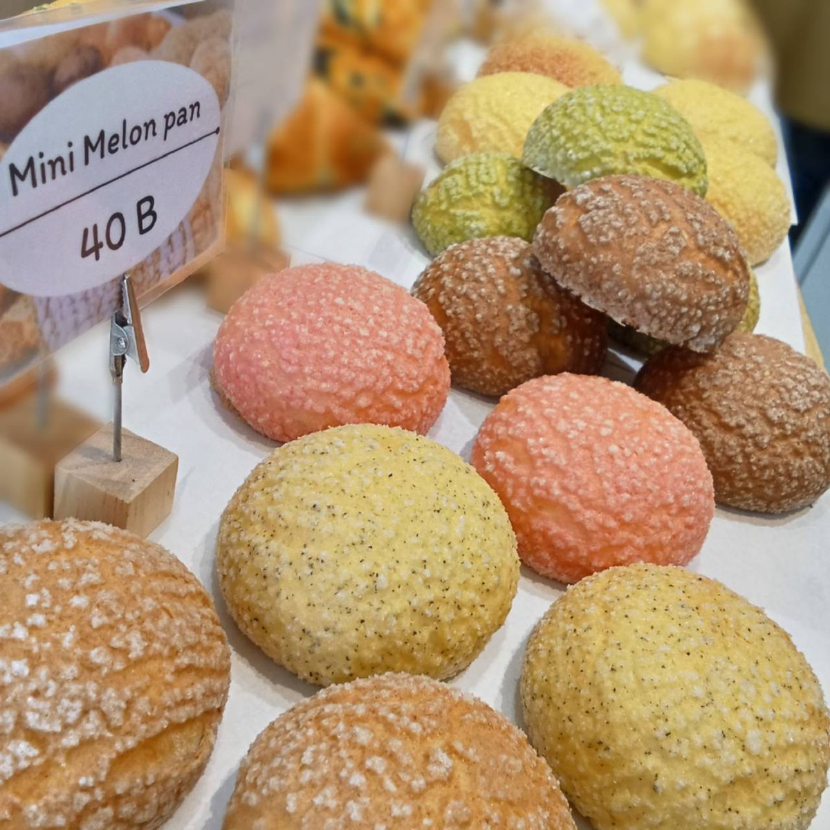 TYoshiuji7052's tweet image. おはようございます😊
今月のショップスケジュールです。😁
駐車場あります。デリバリーは3社登録しています。グラブ、フードパンダ、ラインマンです。😁melonpangで検索！
プロモーションの確認して下さい😁今日も素敵な1日をです。😍
#melonpang#スクンビット23#Bread #BangkokBakery #Asoke #Frenc