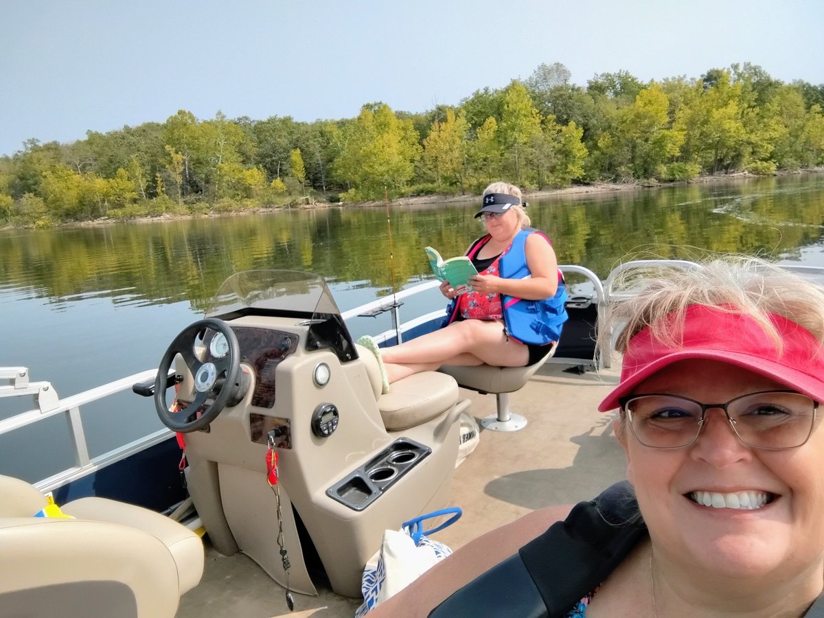 MrsDouglas3isd's tweet image. People always ask @MrsHinckleymath and me how we spend our Mondays during our 4 day week in the @ISDSchools ...Well, this weekend and Monday were gloriously relaxing!!! Boating, fishing, swimming, reading #lakelife #ISDStrong #ISDMath @BinghamBears