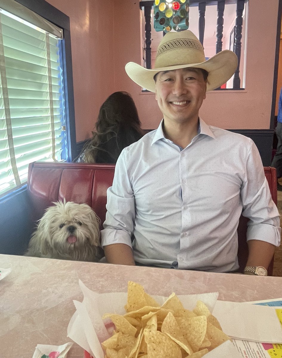 LarryChiang's tweet image. As a person of color, I would set speed dial of the city’s ‘D.A.’ and conference call in the State AG’s personal cellphone number like Larry Chiang in Omaha Nebraska 

Voice activate, “NAAG #cs183law a.D.A”, engage

Miami ~&amp;gt; Lubbock ~&amp;gt; Omaha 

❤️#ch12. #ch11