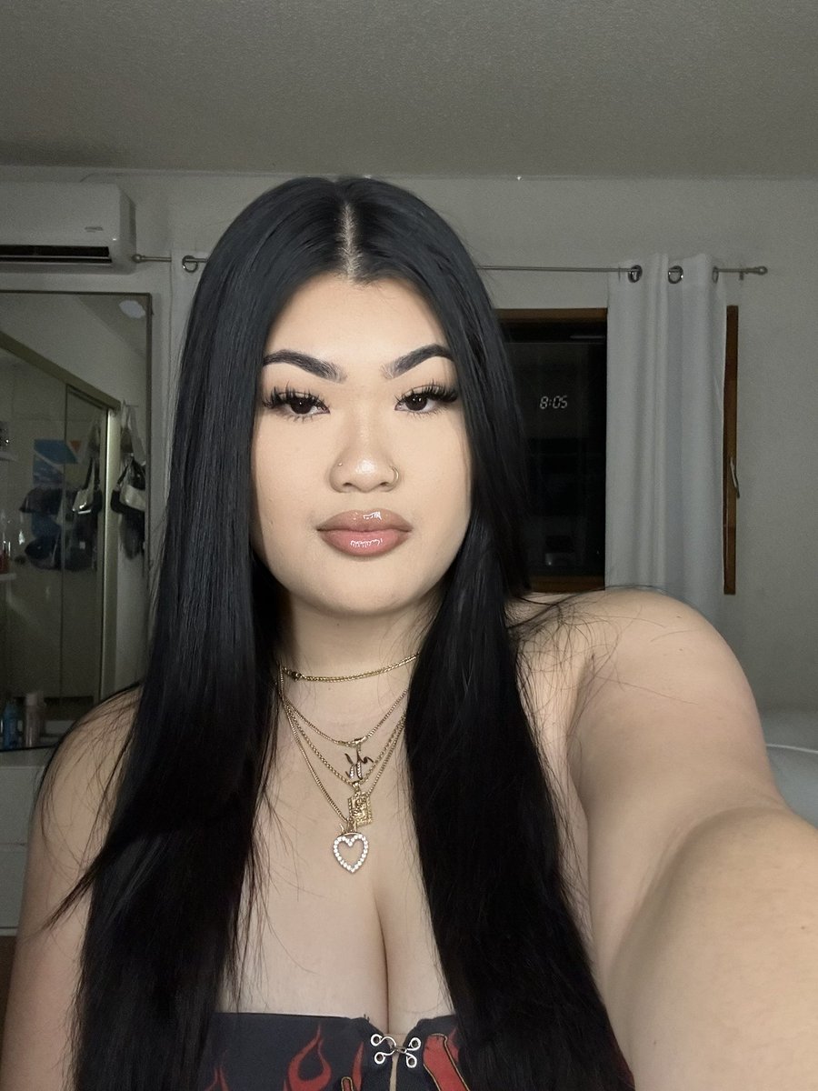 Itsjusskat's tweet photo. random pop outs 💋 https://t.co/OvGOSKKsS8