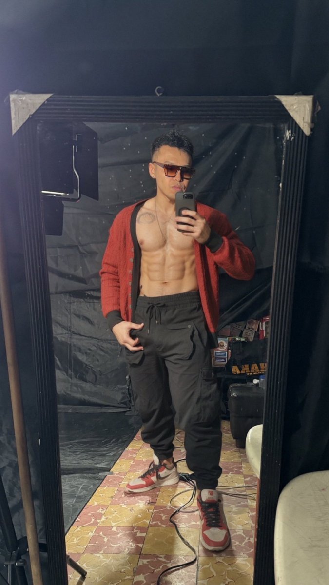 AaronDorantess's tweet photo. En este perfil🐶 se hace perreo 🐕 y se lava ropa ..!!! 🚰🧼🚰. Pásele!!! 🚪 https://t.co/rMe8DU06T1