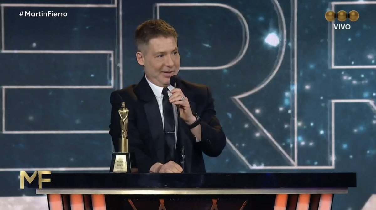 Qué pedazos de historias nos regaló Polka en estos años. Merecido reconocimiento también.

#MartinFierro