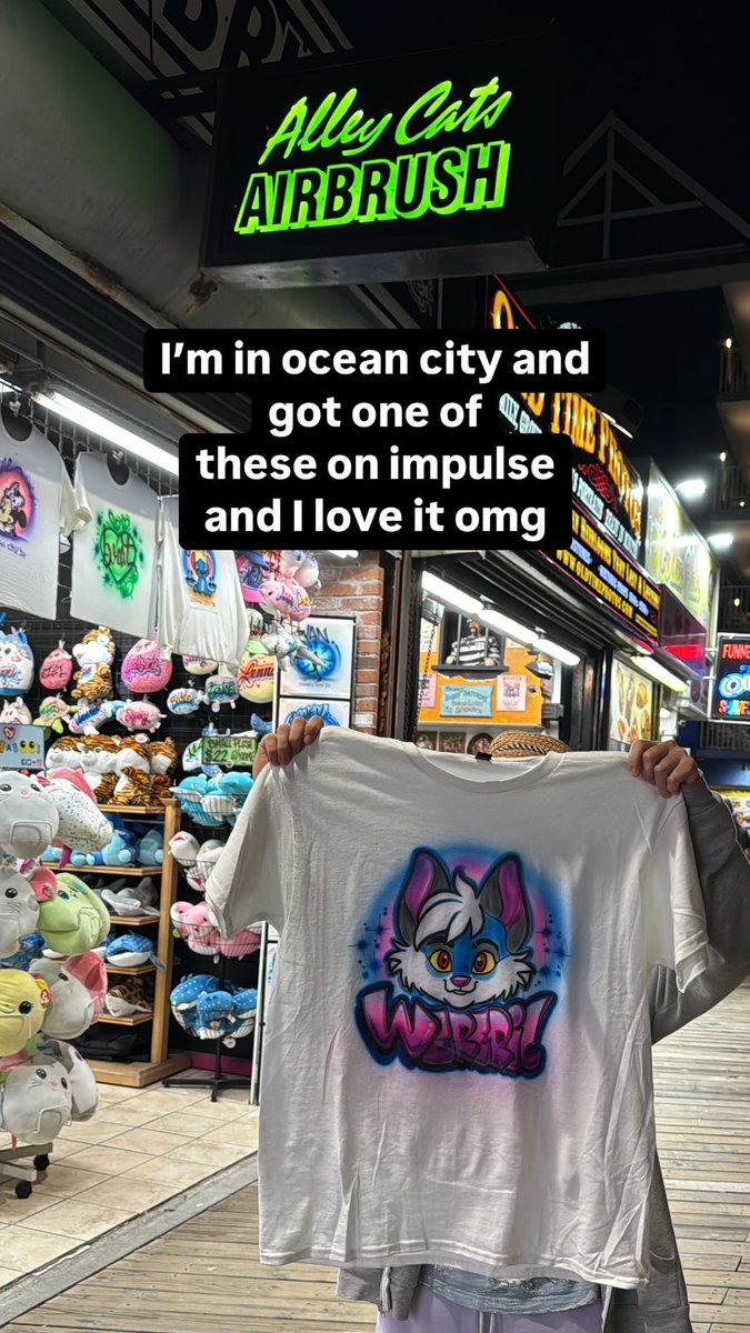 werericwolf's tweet photo. Loving this shirt so much ✨ https://t.co/PAxhBeaSFm