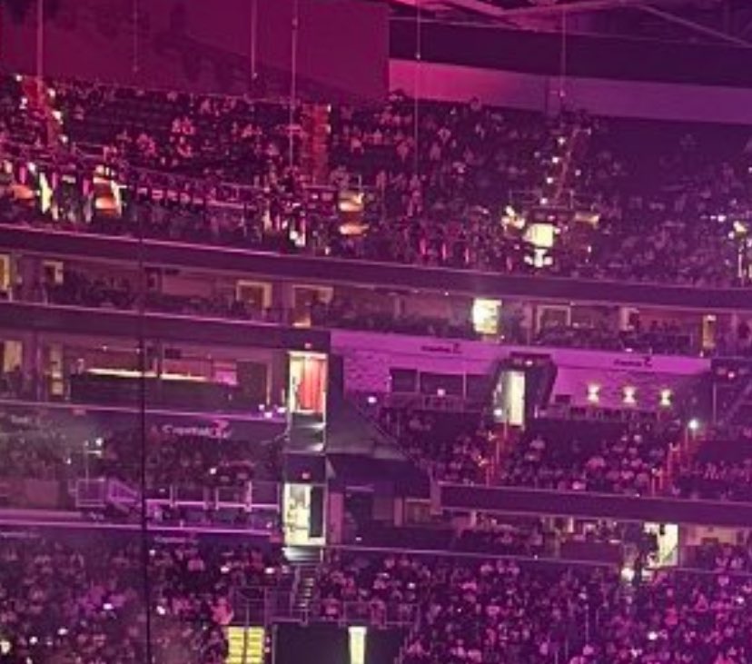 Asmr_Unique's tweet photo. #SoldOutNicki https://t.co/Y5FbxxWK3I