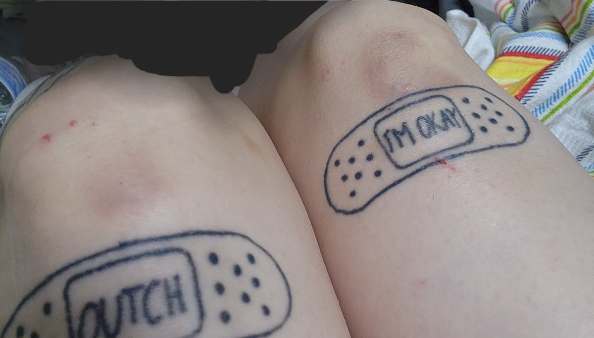 Angelb_by333's tweet photo. Bruised knees are the best knees 🥴 https://t.co/8j7BHlBDtW
