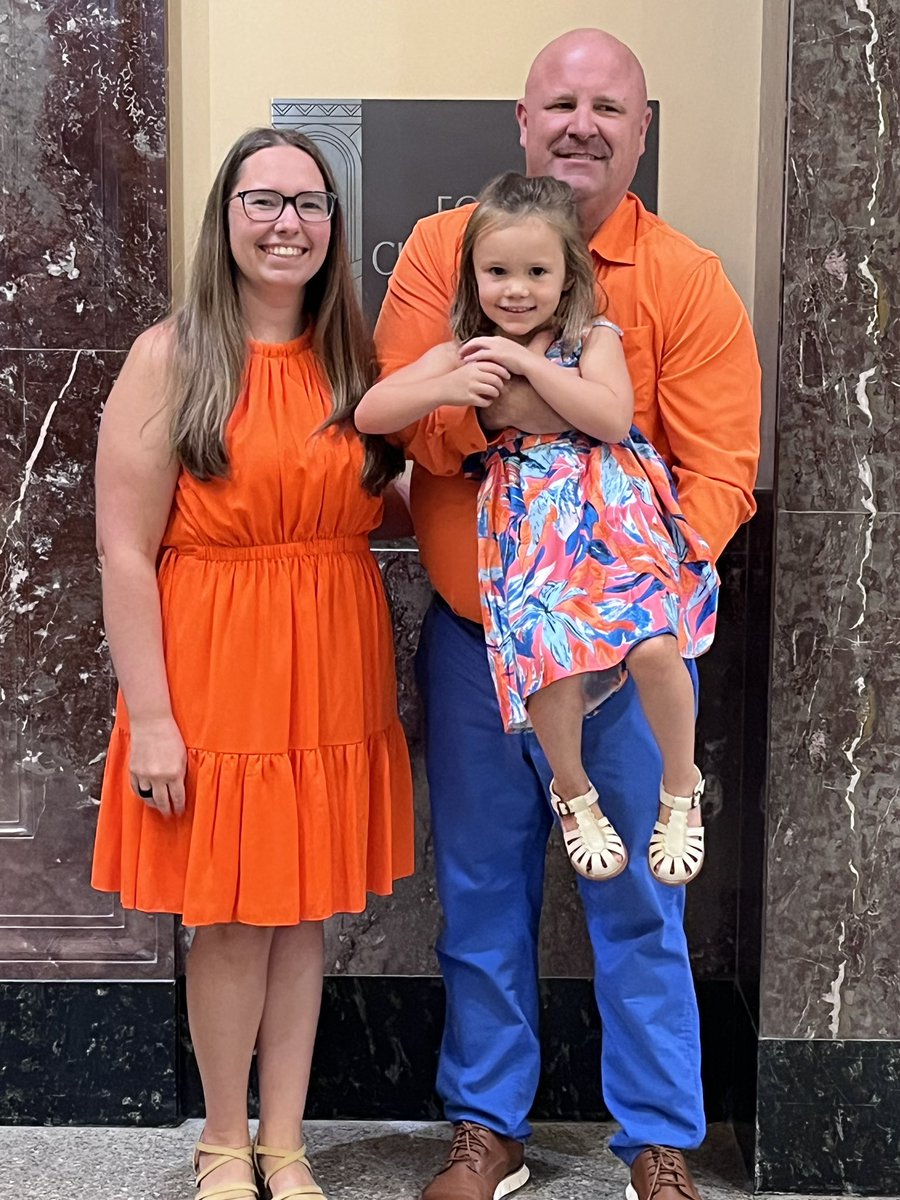 bdoser's tweet image. Bronco Nation added one today.  Became a certified Dad.  Her favorite colors are #bleedblue and orange.  Buster Bronco is her favorite even though she was born in Nashville. 💙🧡💙🧡