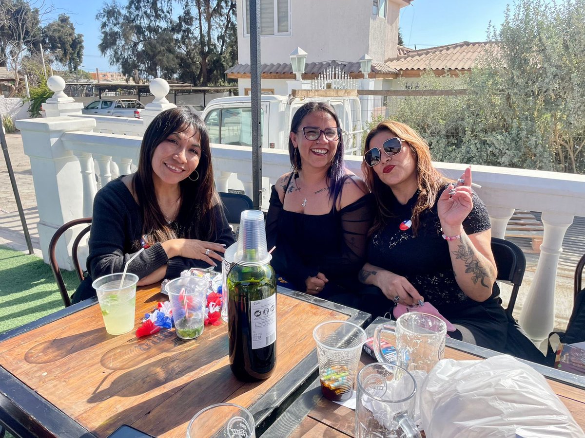 fcabsnt's tweet photo. 🇨🇱 Sindicato Nacional de Trabajadores #FCAB celebró la primera jornada de celebraciones de #FiestasPatrias2024 en #Antofagasta. Este jueves se viene la segunda patita!!! https://t.co/0pRVWM0RGz
