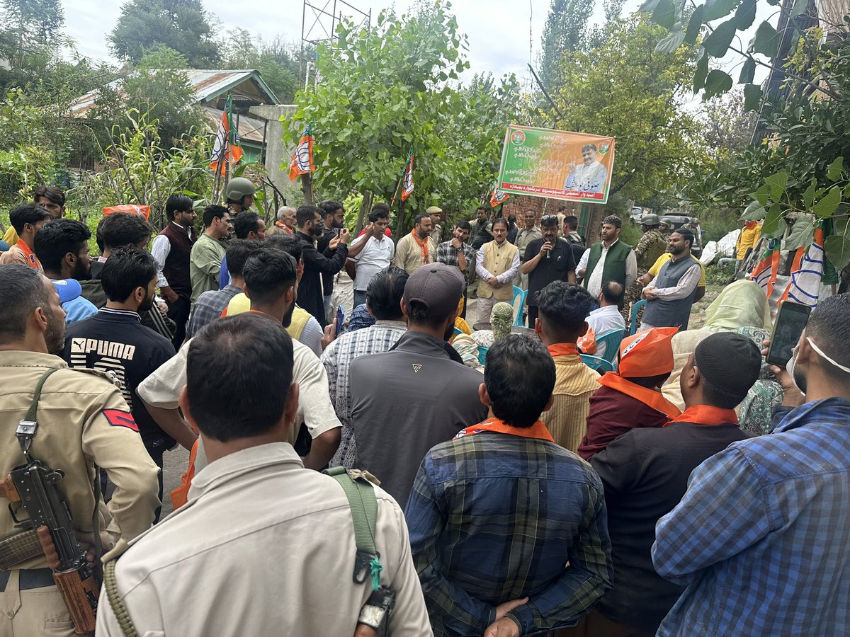 Upmita Vajpai tweet media