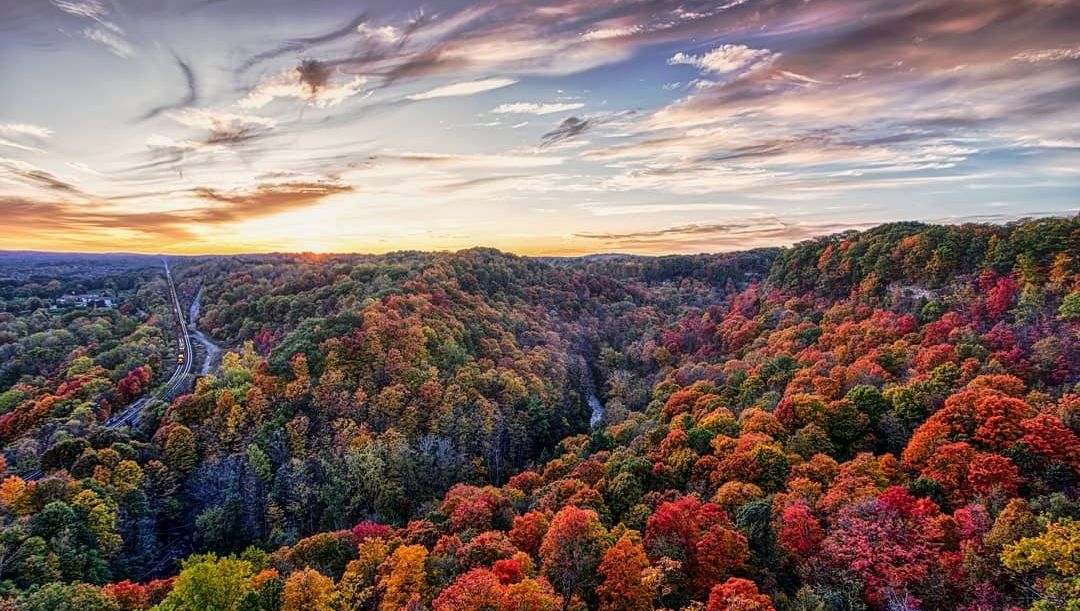 TourismHamilton's tweet photo. Starting Sept. 28, 2024, you'll need a reservation 7 days a week to visit Spencer Gorge Conservation Area, incl. Dundas Peak, Tew Falls, and Webster Falls.

Plan ahead. Visit: https://t.co/TmNUfnKWR7

📸 @nick_seman_photography (IG) + @pankajgurbani⁠ (IG) https://t.co/VRIoh55g5V