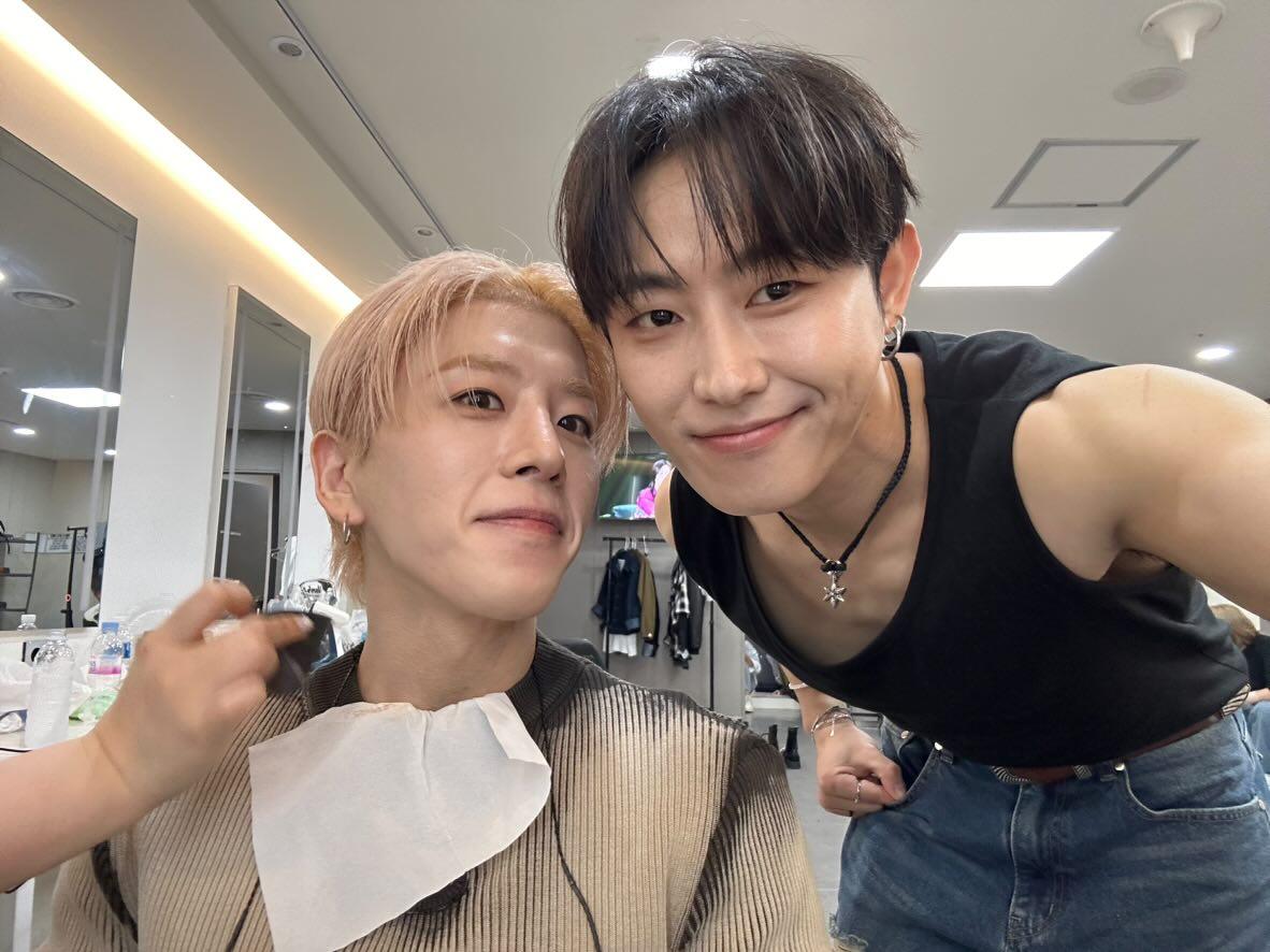 colombiablockb's tweet photo. ✨[BBC News]🐝 
Actualización de U-Kwon en su canal de difusión en Instagram 

#BLOCKB #블락비
#BlockB #BlockBColombia #Taeil #BBomb #UKwon #Kyung #Zico #PO #Jaehyo https://t.co/pBm9SWF3lQ