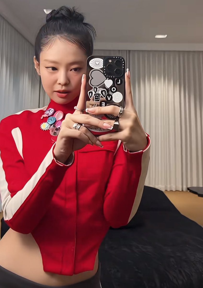 สิ่งเดียวที่ซื้อตามเจนนี่ได้คือเคสโทรศัพท์ 🤣
s.shopee.co.th/6AS7Ww2jKn