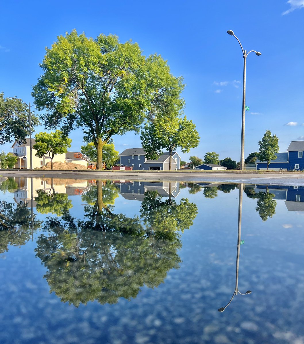 IsaacRowlett's tweet image. Milwaukee, 2024