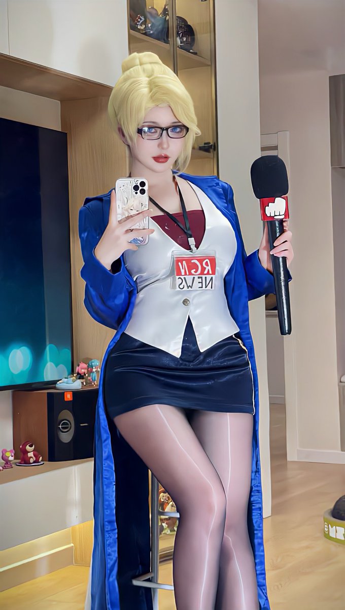 Need me to cool it down?🔥#legueoflegends #cosplay