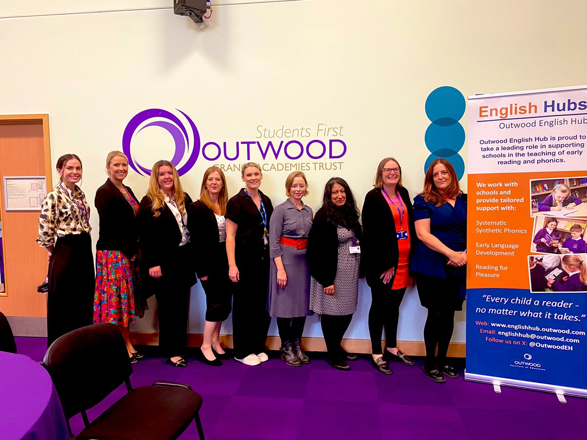 outwoodeh's tweet image. 🌟🧡🌟 What a great team! All our Literacy Specialists are ready to work with our Partner Schools and get every child reading 🌟🧡🌟