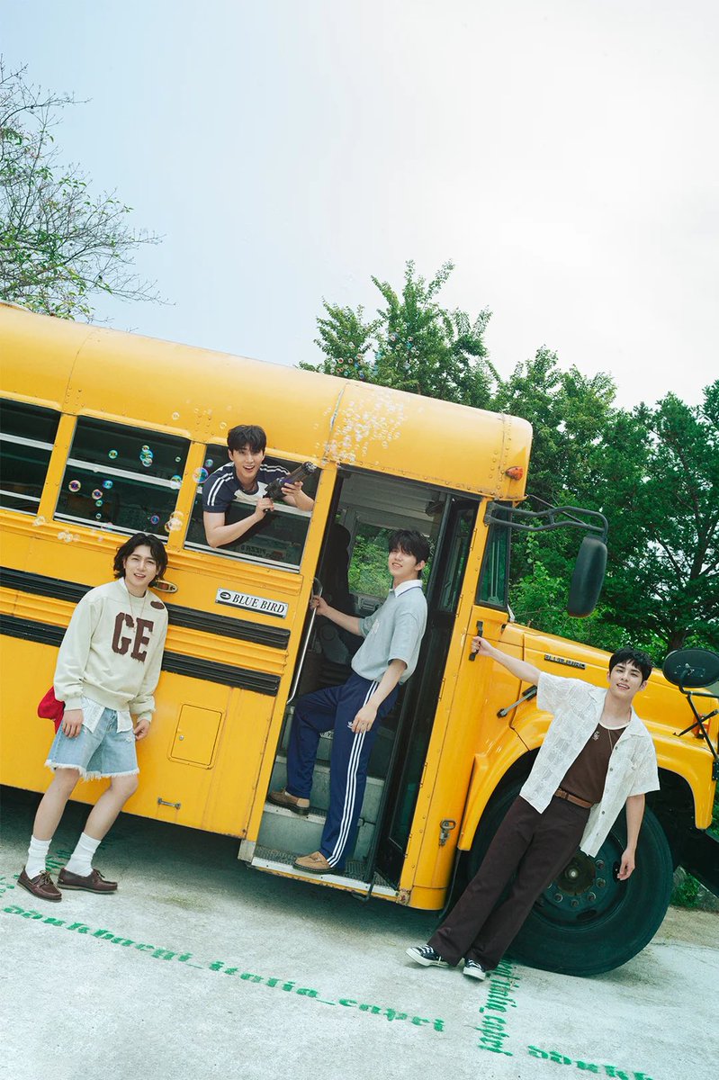 아 올해 뜬 데이식스 단체화보들 진짜 다 느좋임