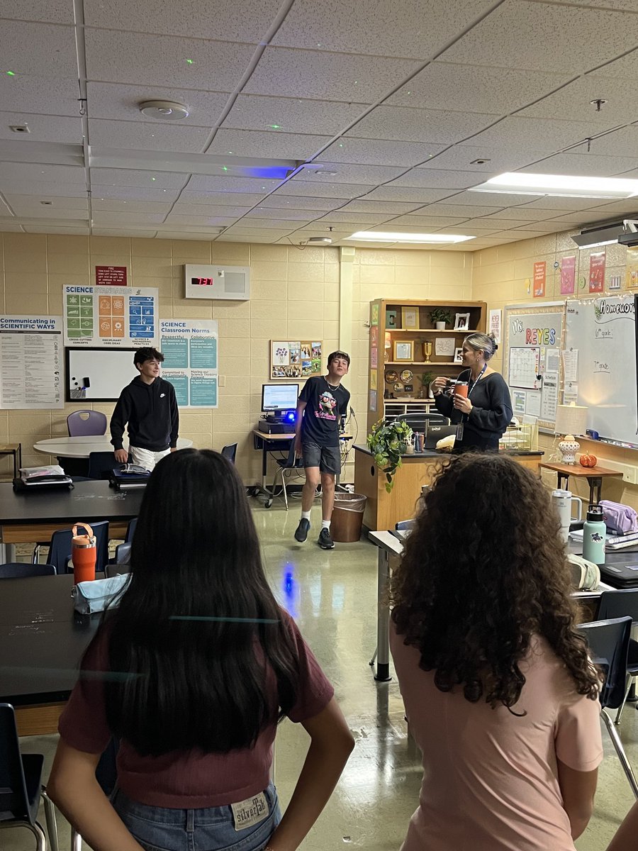 Wisconsin Hills Middle School tweet media