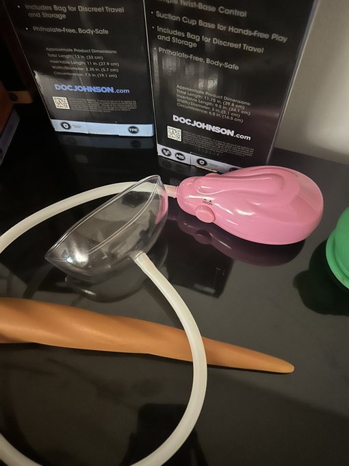 From now on I will please myself and only myself! And if you want to know what perverted methods I use<a href="/tag/sashabeart"class="tags"><span>#sashabeart</span></a><a href="/tag/mommymercy"class="tags"><span>#mommymercy</span></a>