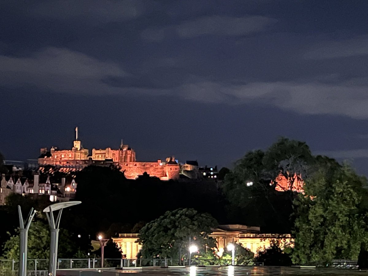 Alastair Bruce tweet media