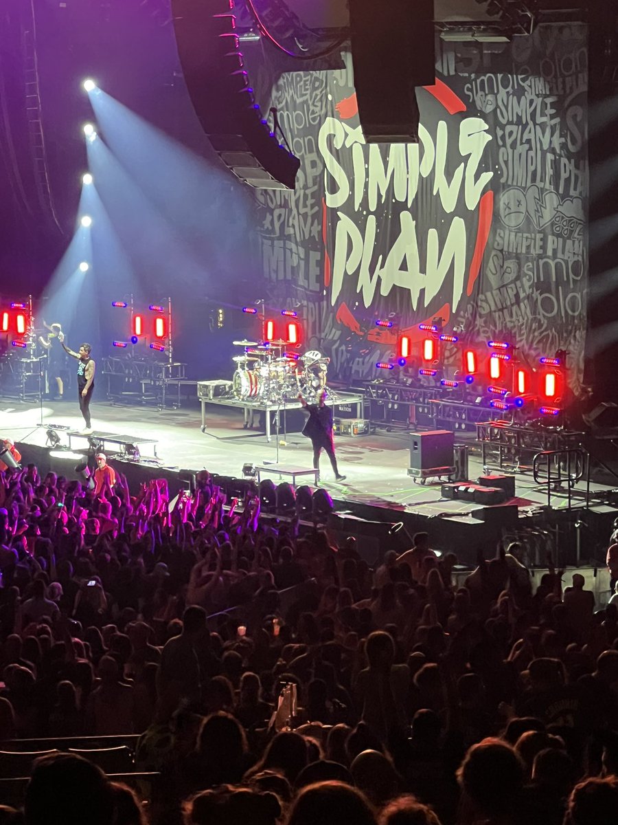 Thank you <a href="/simpleplan/">Simple Plan</a> for healing a part of me I didn’t know I needed until tonight! #Milwaukee #MentalHealthMatters