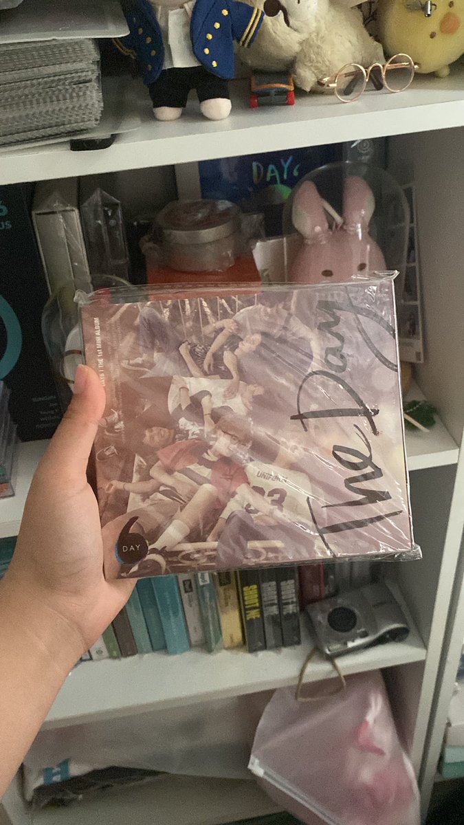 nadasuzyn's tweet photo. The day เวอเกา 1,600 #ตลาดนัดday6 https://t.co/aahJzVGp39