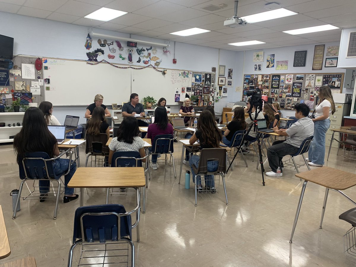 CVUSD’s student journalists from @npprowler @thelancermedia and <a href="/westlakearrow/">The Westlake Arrow</a> interviewed all four of the school board candidates this evening in a two hour interview panel. Their questions were professional, well-researched, informative and relevant. We’ll publish footage soon.