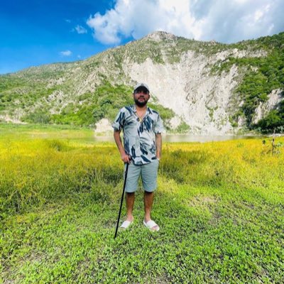 FnueveP's tweet photo. #NuevaFotoDePerfil https://t.co/ixmwgiwq46