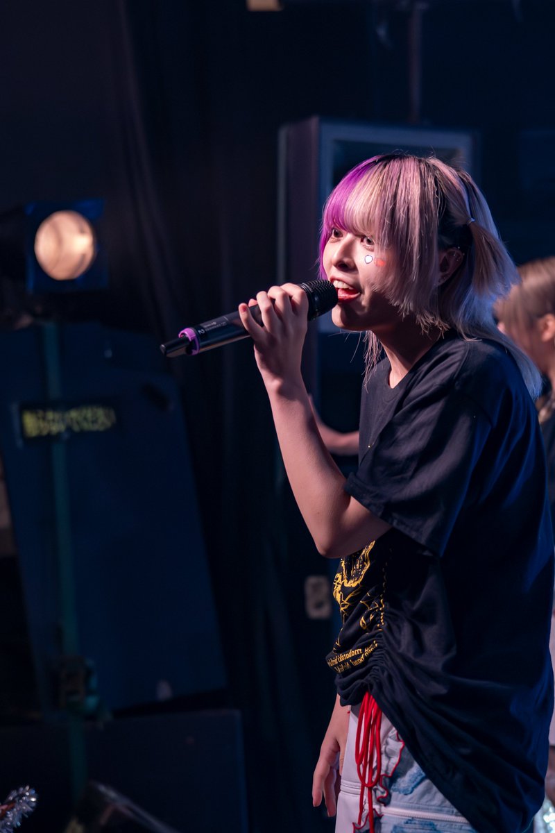 Asyutaru's tweet photo. 2024.09.06 ピューパ!! #瞬こや生誕祭2024 「衝動第二章」@新宿MARZ
柊ゆいの @yuino_pupa ①
ピューパ!! @pupa11music
#柊ゆいの #ゆいのんちゃんはいいぞ
#ピューパ #ピューパ写真部 #アイドル #electro #electronica #futurebase #postrock #アイドル #地下アイドル #japaneseidol #ライブフォト #ライブ写真 #ライブ撮影