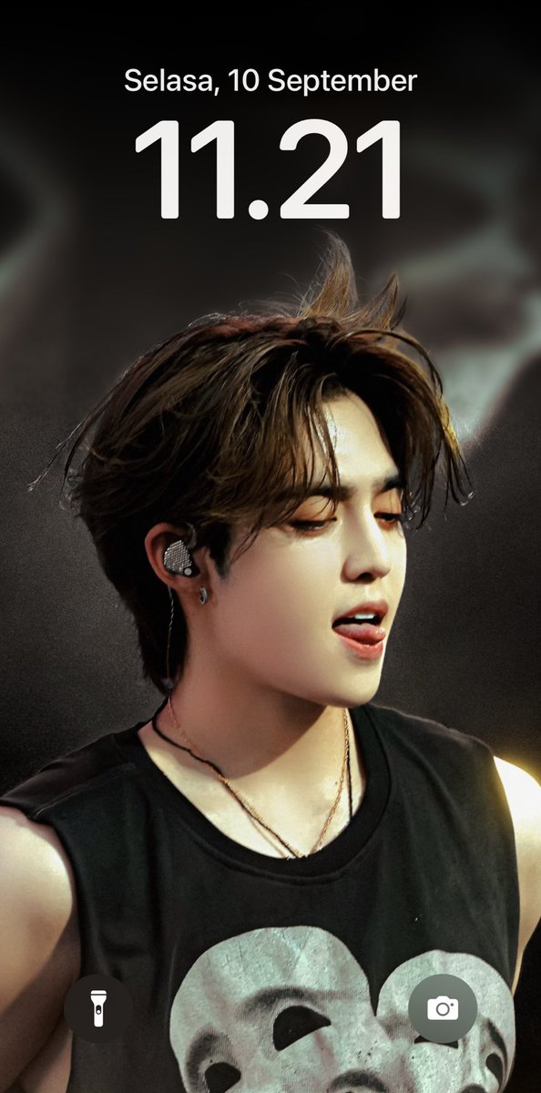 caratstalk's tweet photo. [17S] SIAPA YANG ABIS LOLLAPALOOZA GANTI LS/ HS?????

Pamerin dong 🤩 https://t.co/nsZHEIPufc