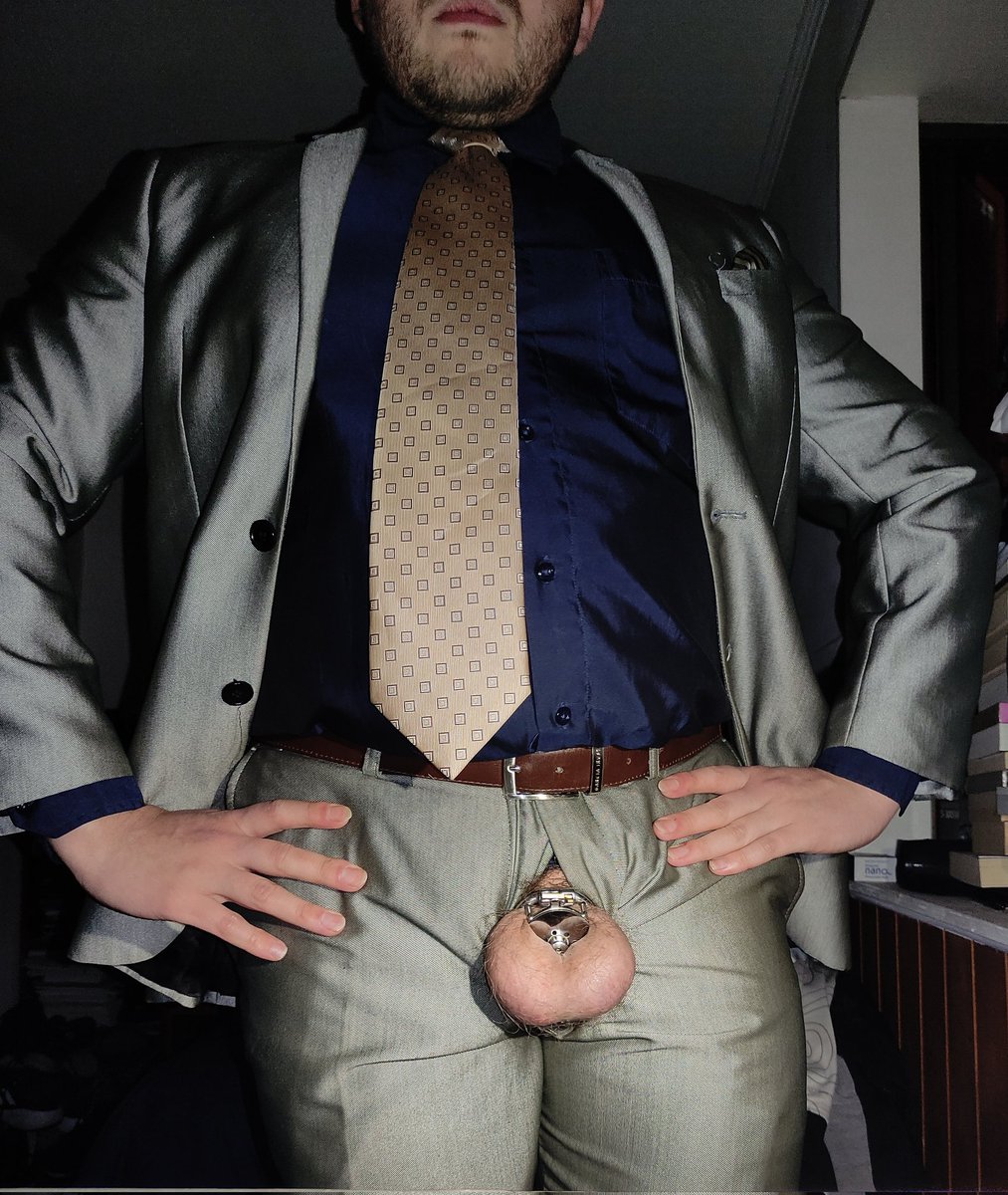 MrHosenfeld's tweet photo. What do you think? Cock or clit?
#malechastity #lockedcock #menclit #nub #dickless #sub #sissyman https://t.co/G6EsVt5WUq