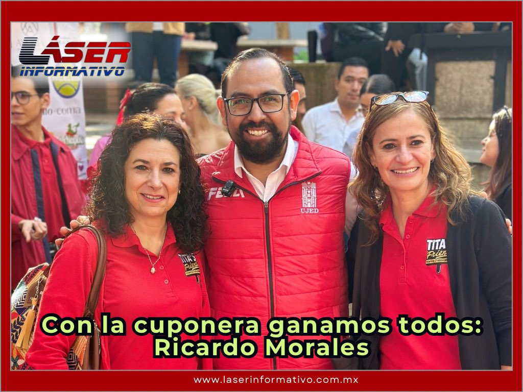 LaloSerranoZ's tweet photo. #LaserInformativo

#Interesante|| "Hoy estamos muy contentos porque lanzamos esta #Cuponera, en la cual más de 100 empresas nos apoyaron con descuentos para estudiantes, maestros y administrativos en diversos rubros. Vamos a entregar más de 2 mil cuponeras en los próximos días, beneficiando así a la comunidad académica, administrativa y estudiantil de la FECA”: @RicardoMCorral , junto con un grupo de empresarios locales, al dar inicio a la entrega de la "Cuponera", con la participación de más de 100 empresas que otorgarán descuentos y promociones a la comunidad de la Facultad de Economía, Contaduría y Administración de la Universidad Juárez del Estado de Durango. El propósito es aliviar algunos gastos del personal y de los estudiantes de esta facultad.