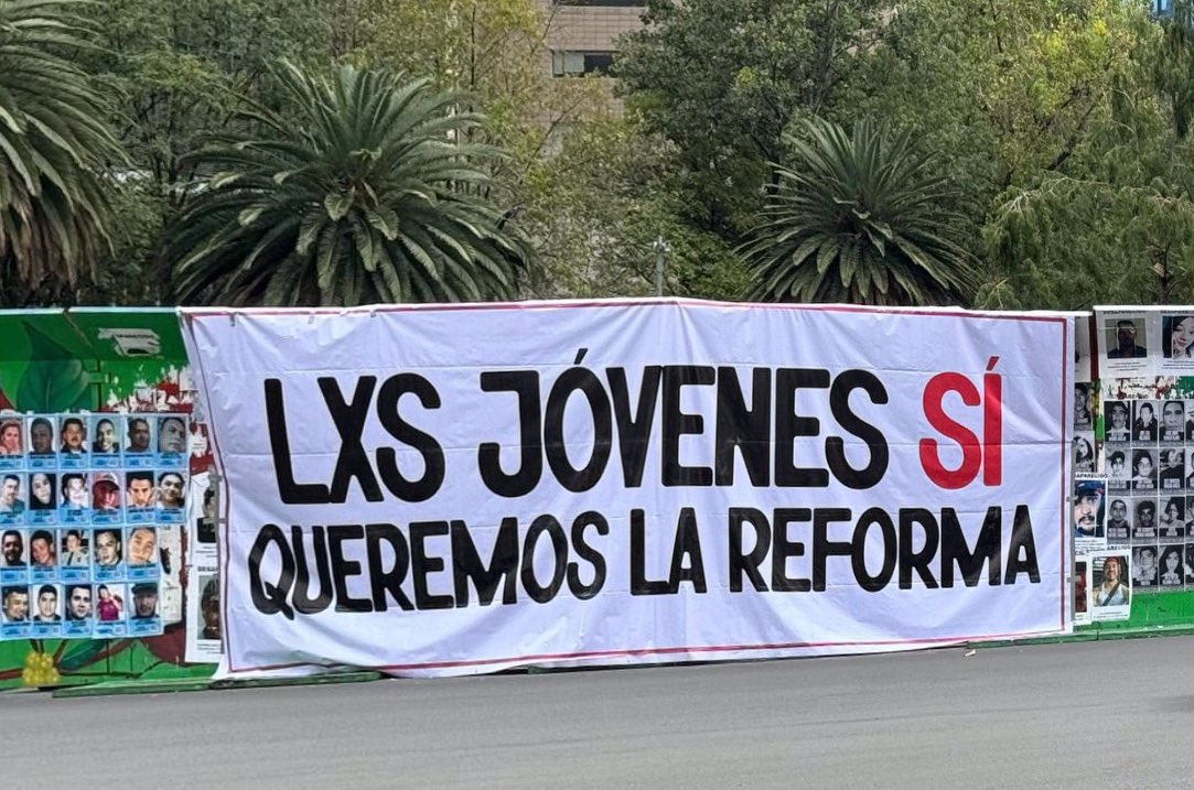 tlaltelolco1968's tweet photo. @FreddyOliviery @esnoticiaalesal La #OposicionMiserableYMezquina 
No ha leído la Constitución Mexicana
Menos las 44 hojas de la #ReformaAlPoderJudicialVa 

#NormaPiñaMinistraDeNarcosCorruptosYLadrones https://t.co/Fc8GHOsV1N