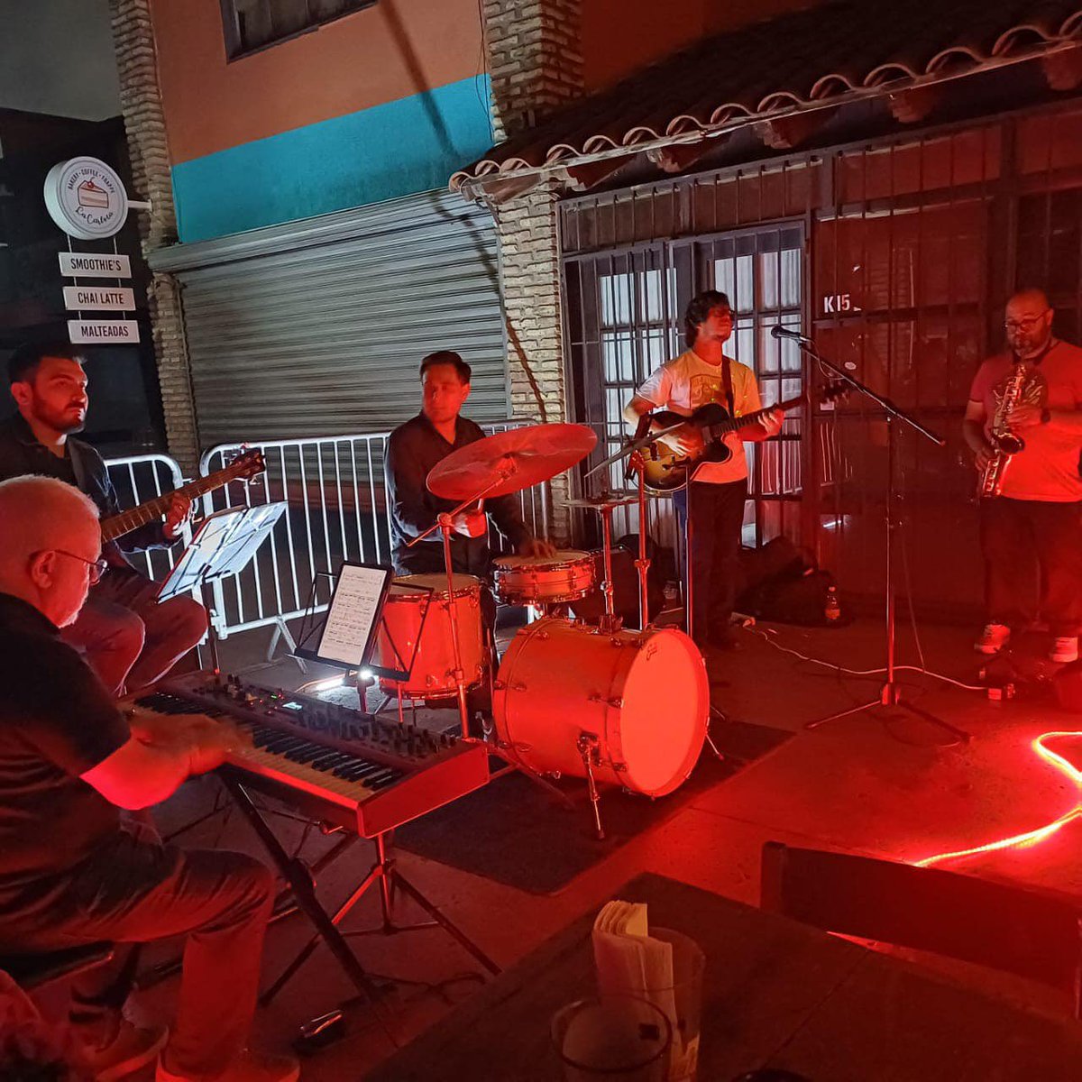vcmusic's tweet photo. Hace un par de meses con The Rhythm Section. Ensenada, Baja California, México 2024 https://t.co/u175ED1gjc