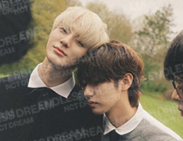 คริส23ㅈ(off) tweet media