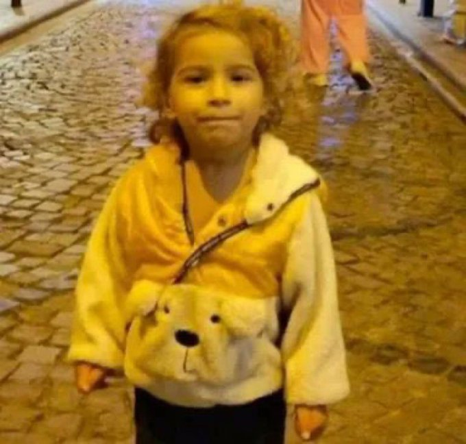 İBB'nin kazdığı çukura düşerek hayatını kaybeden 5 yaşındaki Eda'yı unutan İBB Başkanı Ekrem İmamoğlu: 

"Bir çocuğu kaybettikten sonra aranan adalet benim için adalet değildir." demiş.

Kendi işinden başka her şeye burnunu sokana ne diyeceğiz?
#Narin