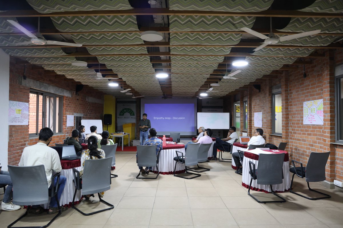 DFstartups's tweet image. Day 2 of the incubation cohort was enriching! 

• Explored the Empathy Map in depth
• Defined clear problem statements
• One-on-one sessions with tailored feedback

Excited to see these insights push startups forward!✨

#Entrepreneurship #EmpathyMap #StartupJourney