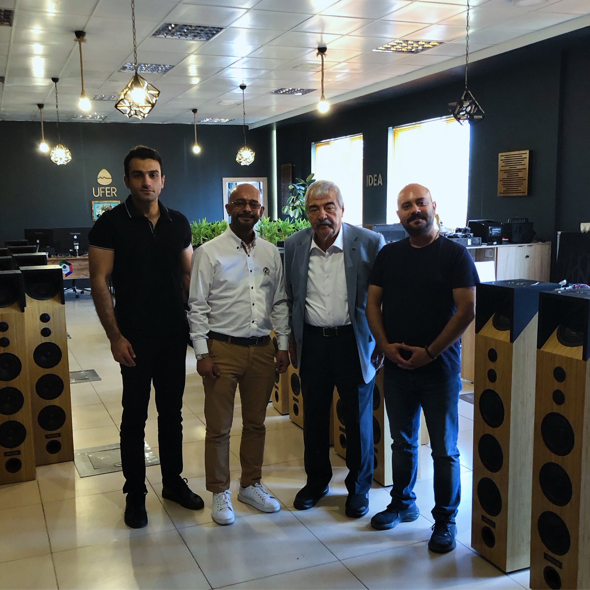 Sadece Gaziantep’in değil, Türkiye ve dünyanın en büyük değerlerinden Sn. Abdülkadir KONUKOĞLU, Uferphile Ar-Ge ve Ufer Group yönetim ofisini ziyaret ederek bizleri onurlandırdı. Tecrübe ve ağabeyliğiyle yeni sanayi adımlarını konuştuk.