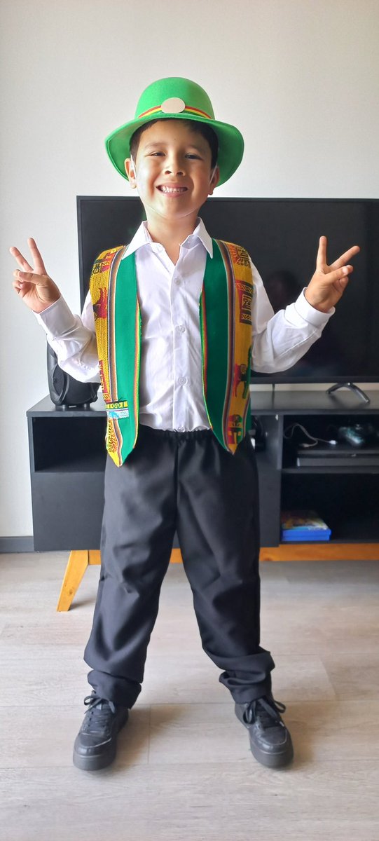 paseo138's tweet photo. #despiertaconchv Somos Venezolanos y mi hijo Aaron ya aprendió a bailar Cueca y su baile es el jueves 12 septiembre https://t.co/ma28fvihjN