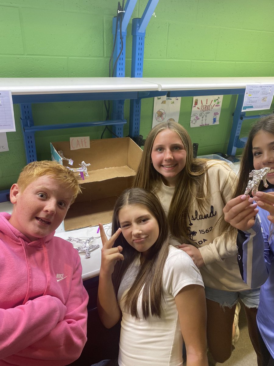 Busy 7th graders developing models of cities…or are they cells? #responsiblecollaborator #inspiredinnovator <a href="/mcmspartans/">@MCMSpartans</a>