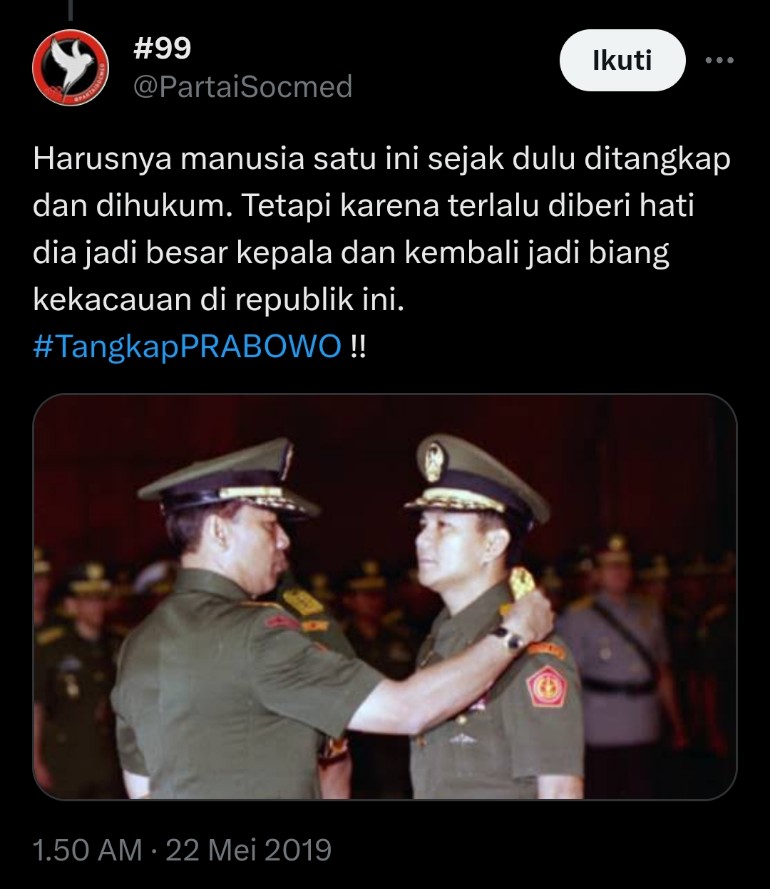 ZFArdR's tweet photo. @PartaiSocmed @prabowo @jokowi Pak Prabowo Yth, mohon jauhi makhluk penjilat ini! https://t.co/wVSZAJhZMe