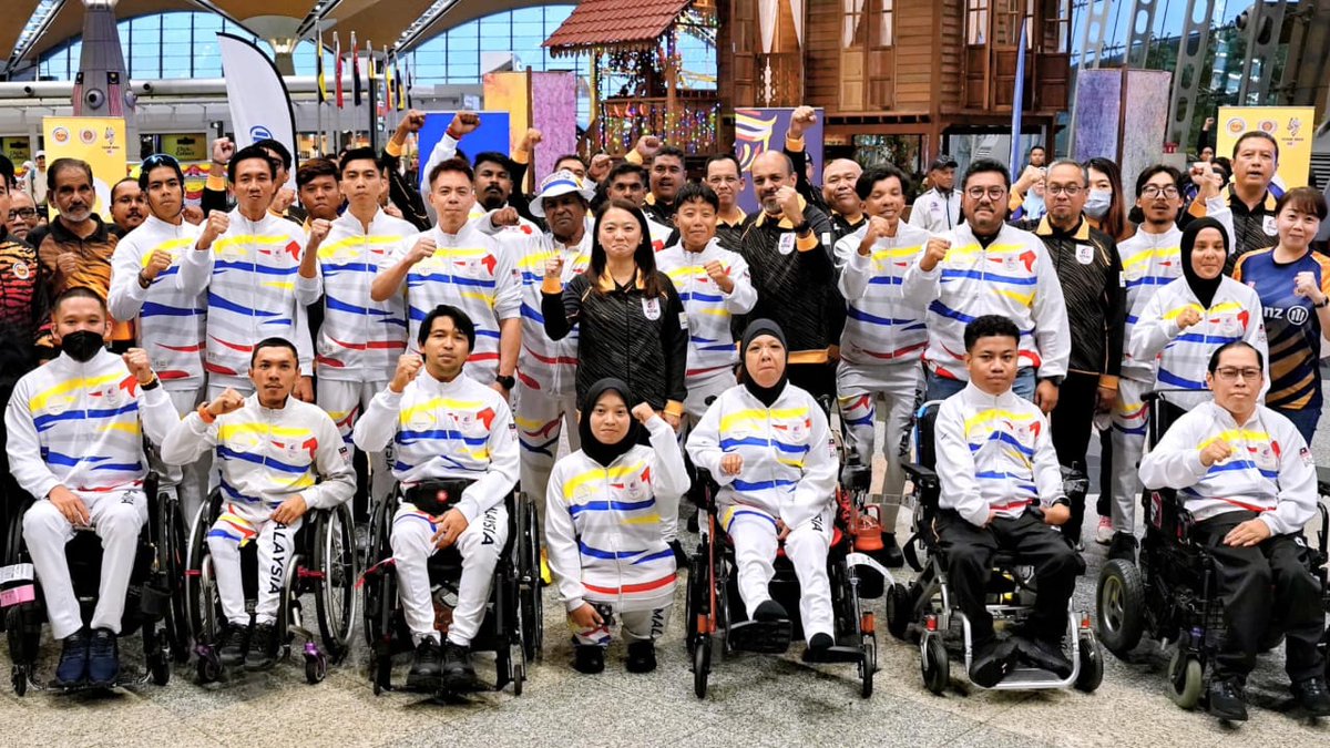 FaktaBukanAuta's tweet photo. Tahukah anda Paralimpik kali ni, atlet Malaysia sangat luar biasa.

🥇2 emas
🥈2 perak
🥉1 gangsa

Yang hebatnya, 

🏆 1 Rekod Dunia
🏆 2 Rekod Asia
🏆 6 Rekod Peribadi 

Kita tunggu kejayaan yg lebih besar 2028 nanti! 💪 https://t.co/vQ5SKaRt72