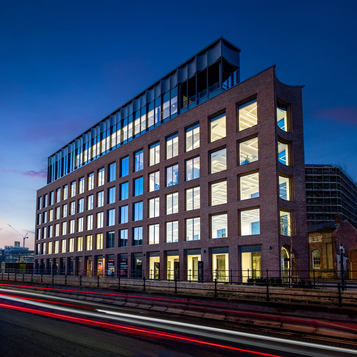 Specialist Glass tweet media