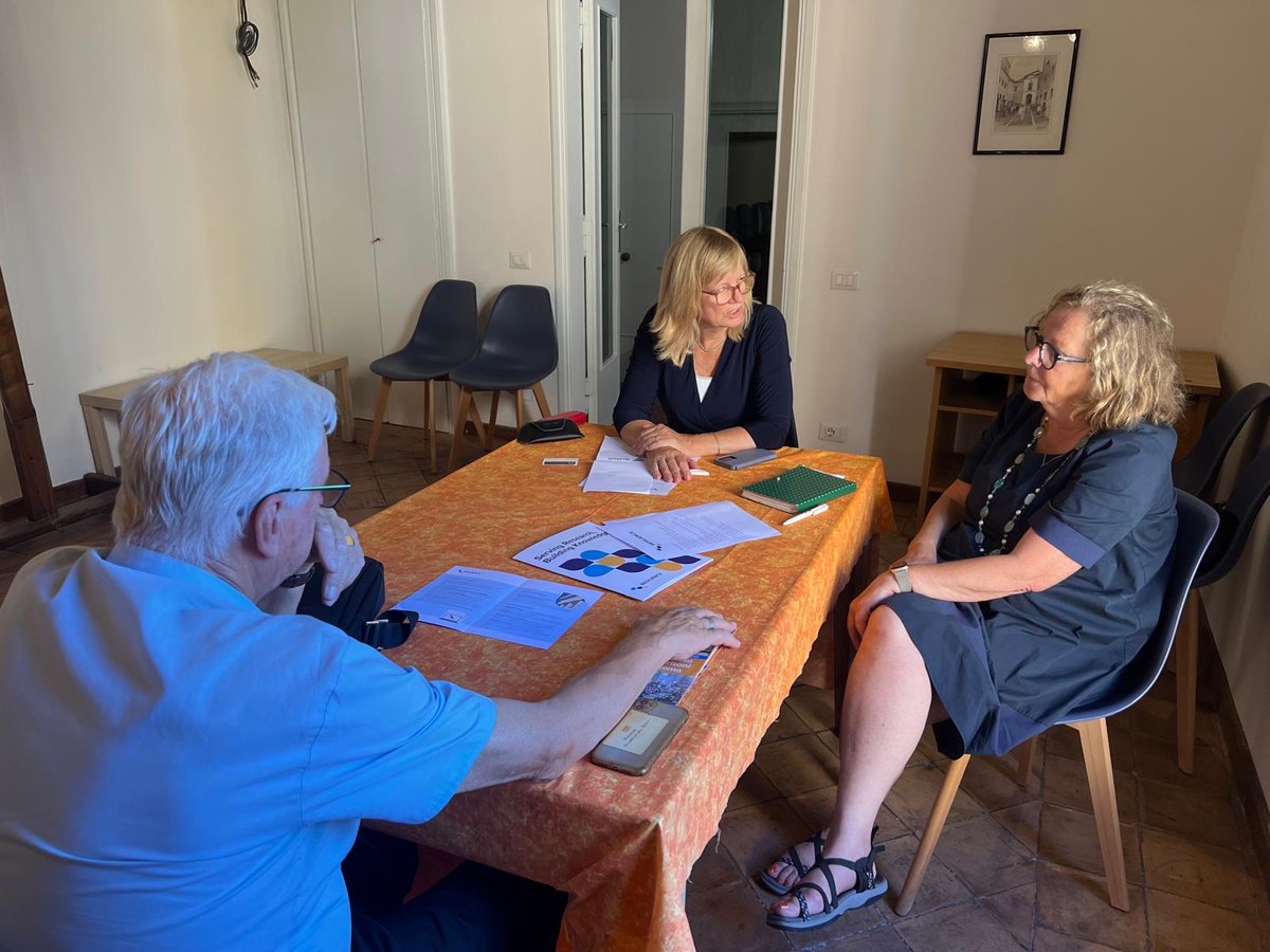 resilienceRI's tweet photo. Visiting one of the venues and preparing #resilienceRI's prototype training together with experts of the #friezenkerk, focusing on #religiousilliteracy and other relevant topics.

SS. Michele e Magno #rome 

#resilienceatwork #religiousstudies #research https://t.co/xwor1GipH5