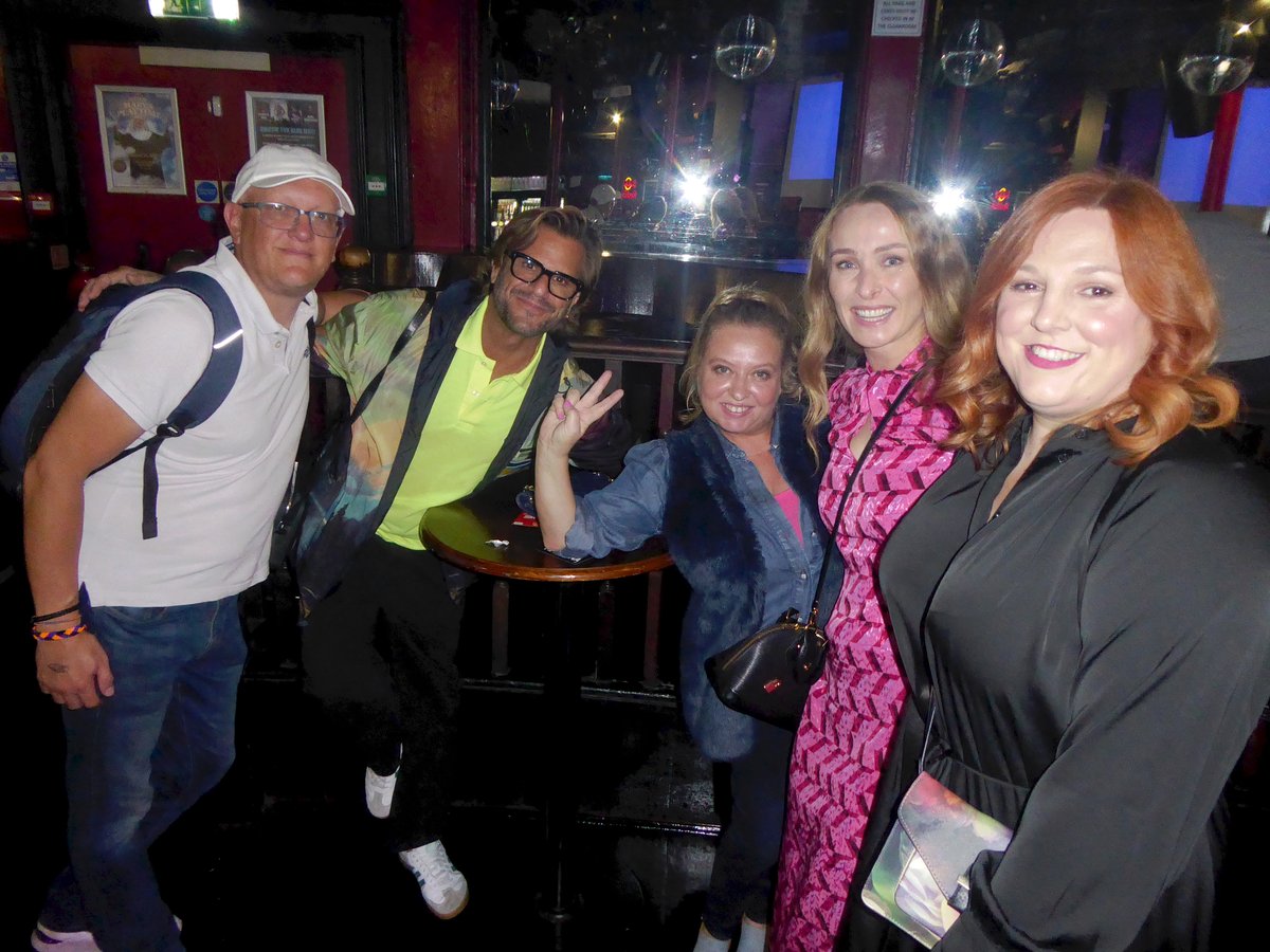 Cheer Up Ultimate Parties tweet media