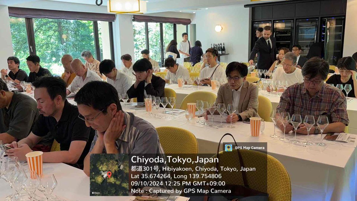 cincinnatovini's tweet photo. 🇯🇵Cincinnato lands in #Japan for a special wine seminar!
Thanks to S. Hayashi &amp; Apurevu, today we share our winemaking tradition and the native varieties of our region.
#Japan #Wine #WineTrading #Vino #ワイ�� #Italian #イタリアン #Italy #Italia #カフェ #寺田町 https://t.co/h3OvRRK0f7