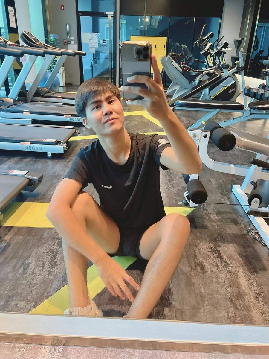 กว่าจะผ่านไปแต่ละวันแต่ละเดือน

#หนุ่มโรงงาน #หนุ่มอุบล #นิคมลาดกระบัง 
#ฉลองกรุง #ลาดกระบัง 

@draft_worawut