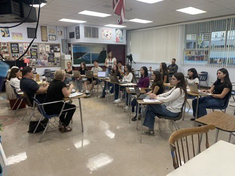 Thank you to the student journalists who participated in tonight’s candidate panel discussion. Your research and questions were outstanding! You play an important role in providing information about local elections to students and to the broader community.