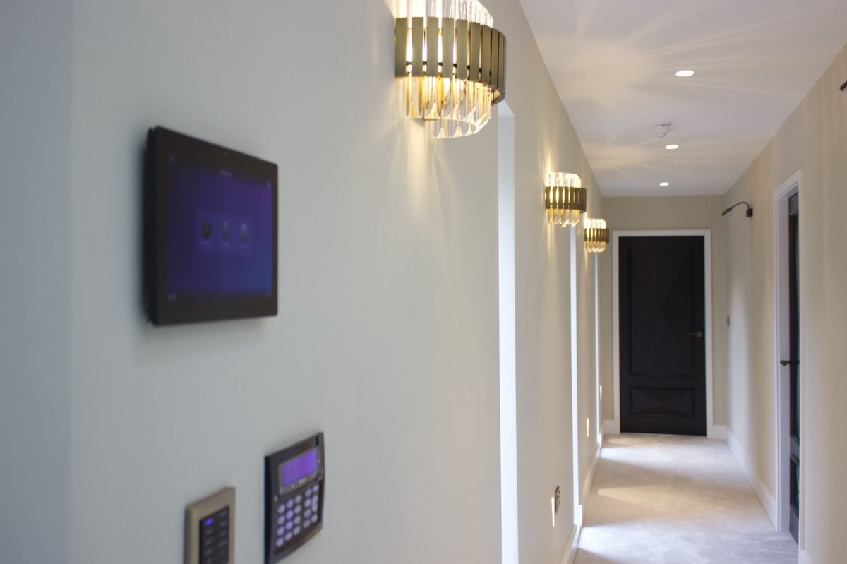 DETAILcs's tweet image. 👀High end new build? Got some land? We design… We build…