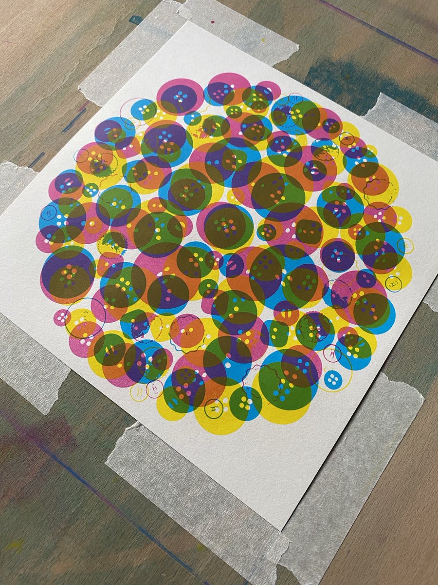 Just had one day to make an edition of 25 #screenprints for this year’s ⁦<a href="/HotBedPress/">Hot Bed Press</a>⁩ 20:20 print exchange. Made a quick photo stencil &amp; some test prints to check colours &amp; layers, then screen printed three overlapping layers of ink on 20x20cm squares of Heritage paper.