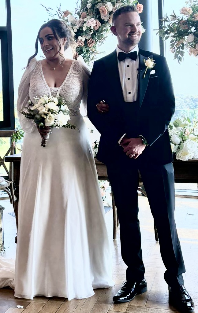 My wife Cepta and I are the proudest parents on the planet as we witnessed our solid, dependable, hardworking,  honest &amp; indeed very handsome son Shane get married to the lovely Michelle. A day to remember &amp; to treasure for the rest of our lives. Check out
brenspeedie.blogspot.com/2024/09/our-so…